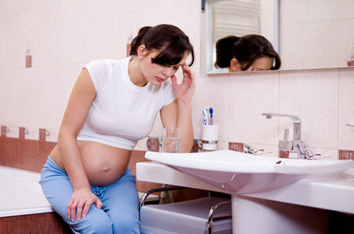Sử dụng biện pháp tránh thai không an toàn gây mang thai ngoài ý muốn