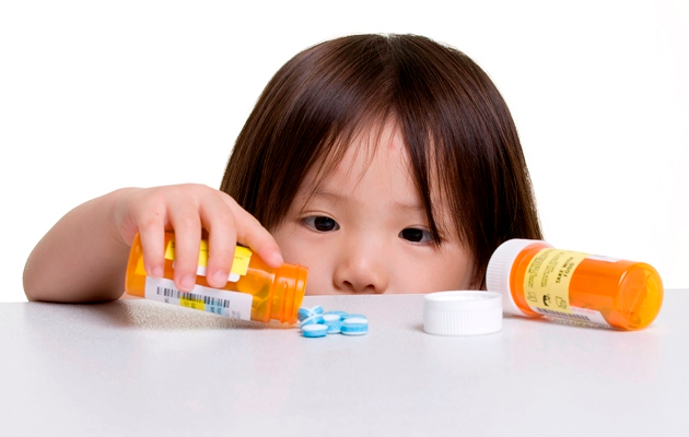 Lưu ý khi dùng thuốc kháng sinh cho trẻ