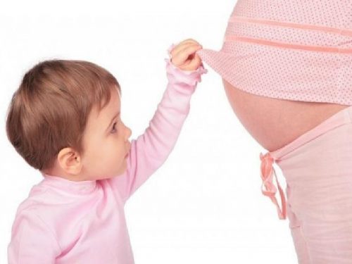 Mẹ mang thai sớm sau khi sinh mổ có thể nguy hiểm đến tính mạng