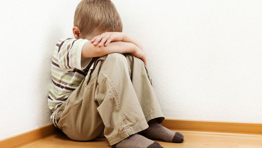 Dấu hiệu của bệnh tự kỷ ở trẻ nhỏ